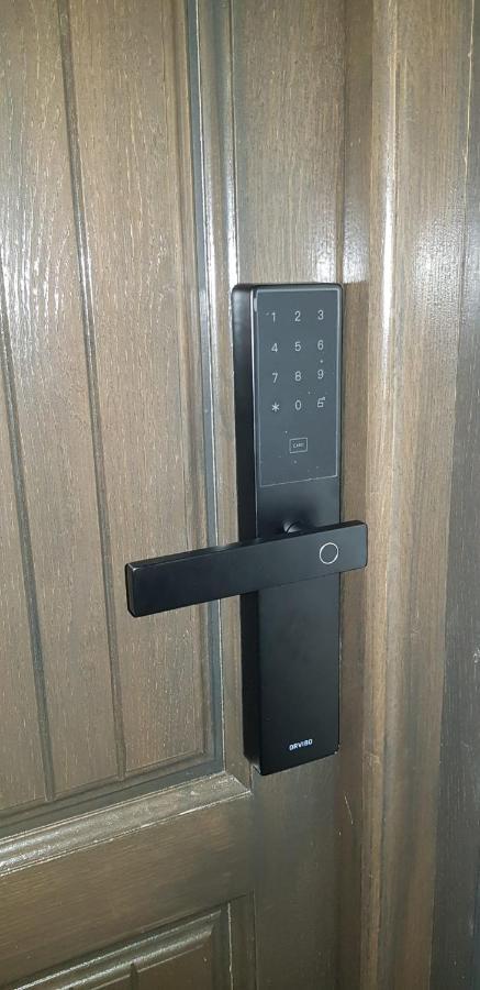 Apartament Confortabil In Targu Jiu Bagian luar foto